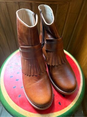 Elephantito Brown Fringe Leather Ankle Boots